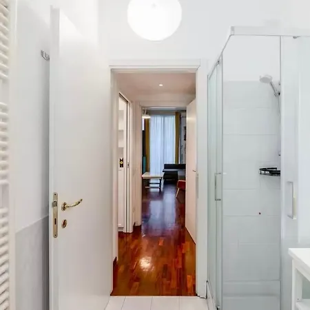 Apartment Boheme, 15 Min To Duomo Milan